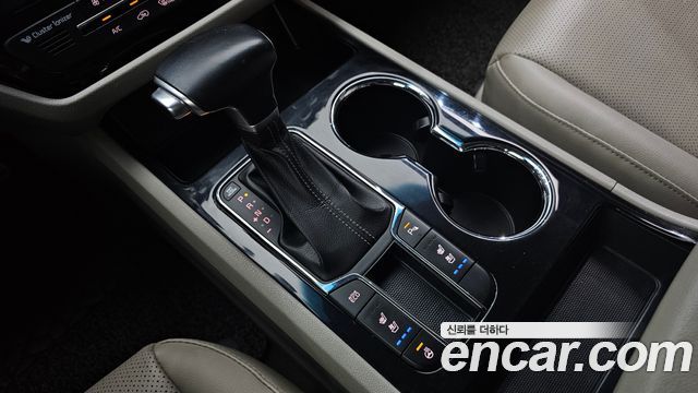 2018 Kia Canival 9-Seater Prstige, photograph 5