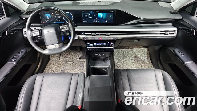 Hyundai Grandeur 2,5 Gasoline 2WD — photo 1 of 31