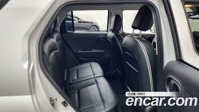 Hyundai Casper Modern — photo 1 of 32