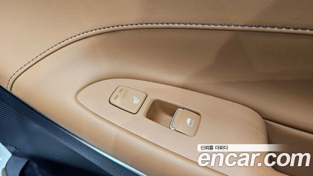 Hyundai Grandeur Exclusive — photo 1 of 33