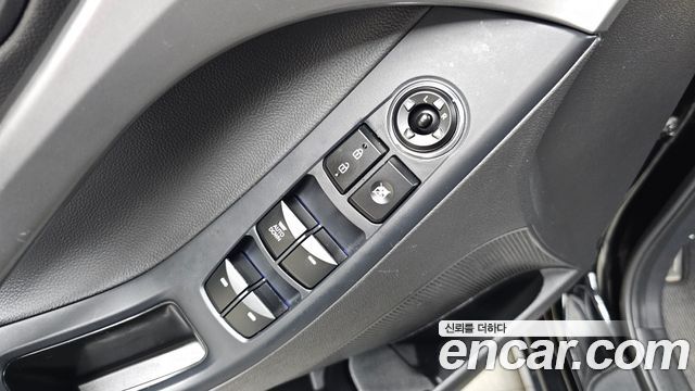 2014 Hyundai AVANTE 1.6 GDi Style, photograph 8