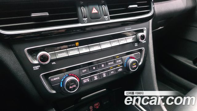 Kia K5 Noblesse — photo 1 of 31
