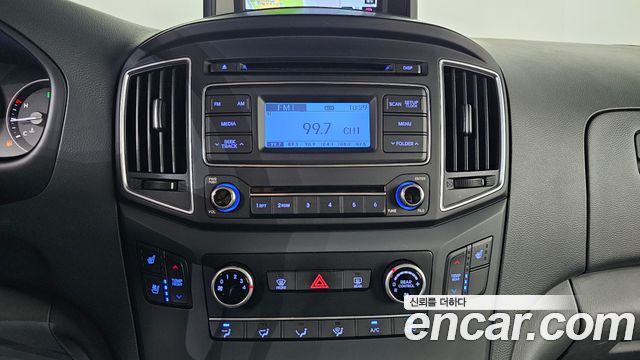 2020 Hyundai Starex Wagon 12-Seater, photograph 10