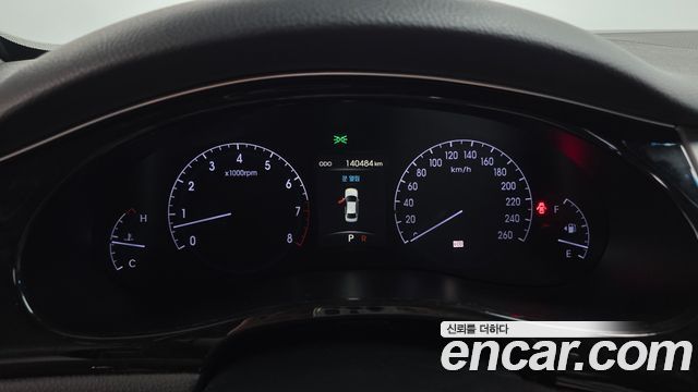 2013 Hyundai Genesis BH330 Premium, photograph 1