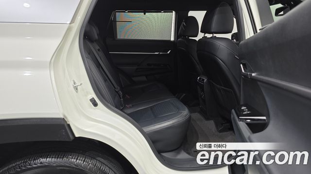 KG_Mobility_Ssangyong Torres Gasoline 1.5 4WD — photo 1 of 30
