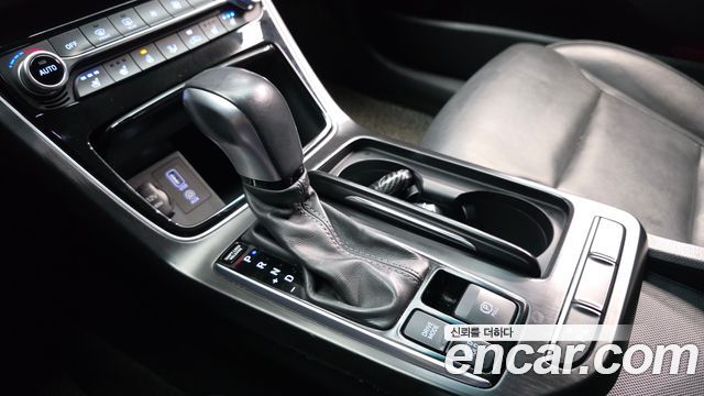 Hyundai Grandeur 2.4 Premium — photo 1 of 30
