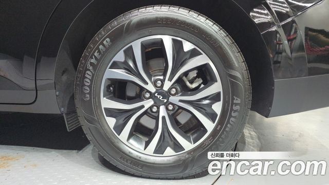 2023 Kia Canival Diesel 9-Seater Prestige, photograph 9