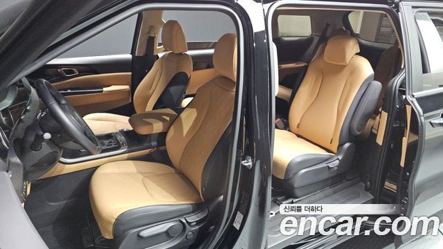 2023 Kia Canival Diesel 9-Seater Prestige, photograph 11