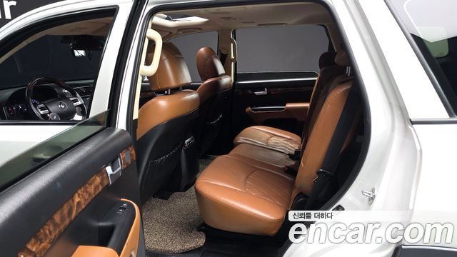 Kia Mohave Diesel 3.0 4WD — photo 1 of 20