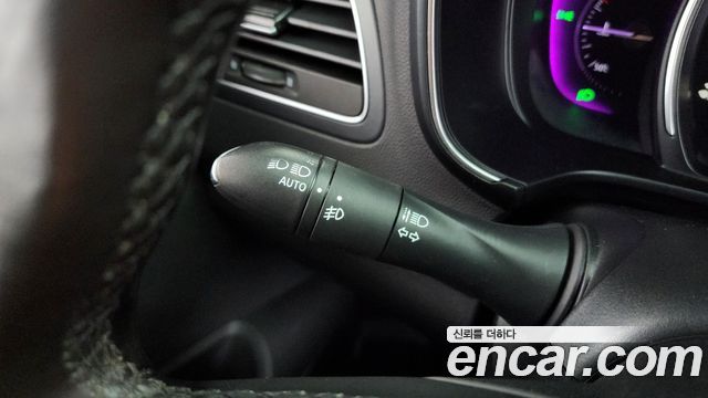2020 Renault-KoreaSamsung QM6 2.0 GDe RE Signature 2WD, photograph 5