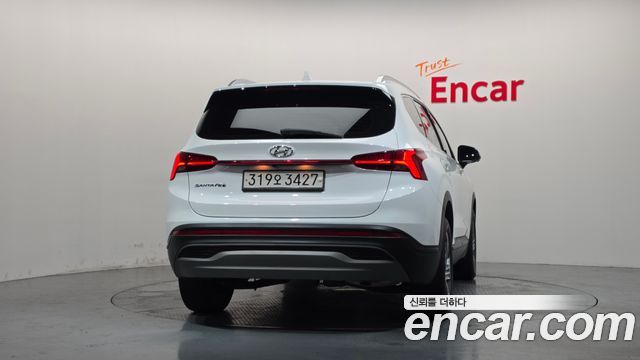 Hyundai Santafe Gasoline 2.5T 2WD — photo 1 of 33