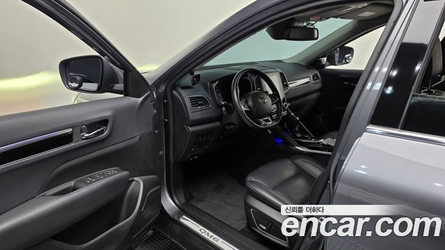 Renault-KoreaSamsung QM6 2.0 LPe RE 2WD — photo 1 of 31