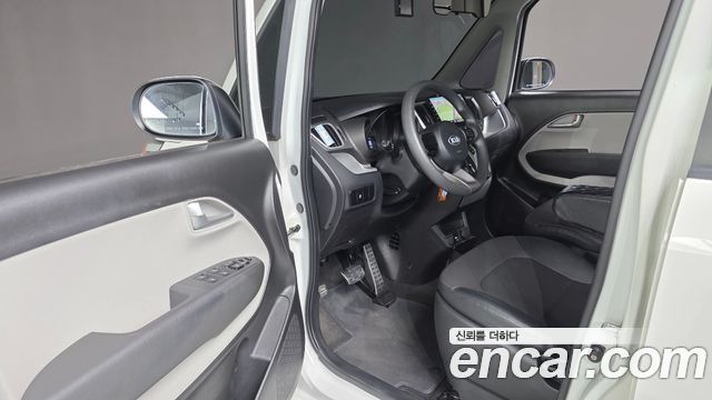 Kia RAY Van — photo 1 of 29