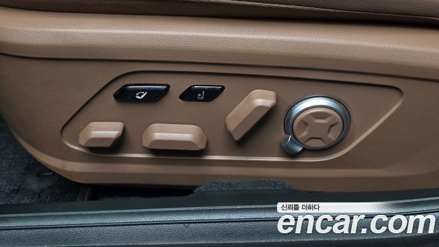 Hyundai Grandeur 3.5 LPG 2WD — photo 1 of 36