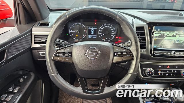 KG_Mobility_Ssangyong Rexton Diesel 2.2 4WD — photo 1 of 20