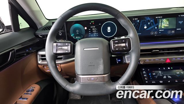 Hyundai Grandeur Exclusive — photo 1 of 33