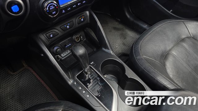 2013 Hyundai Tucson Diesel 2WD LMX20, photograph 5