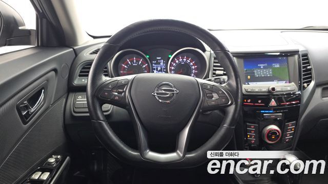 KG_Mobility_Ssangyong TIBOLI VX 2WD — photo 1 of 30