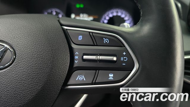 Hyundai Santafe Diesel 2.2 2WD — photo 1 of 32