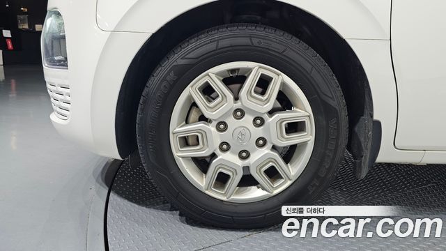 Hyundai Staria L3.5 Cargo 3-Seater — photo 1 of 20