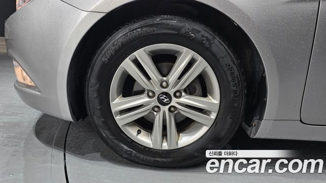 2013 Hyundai Sonata CVVL Smart, photograph 9