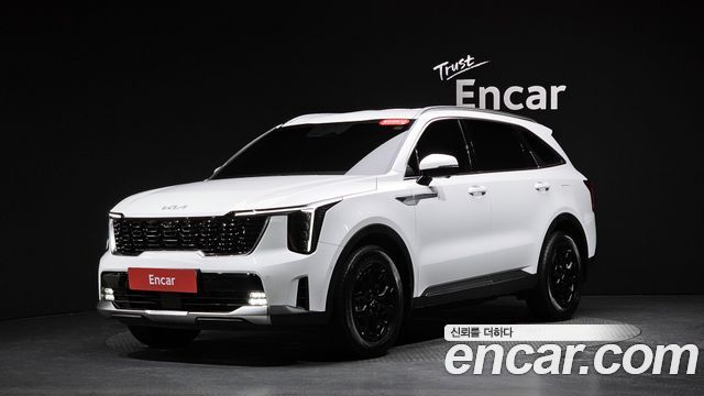 Kia Sorento HEV 1.6 2WD — photo 1 of 36