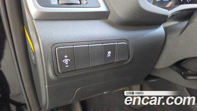 Hyundai Tucson Diesel 2.0 2WD — photo 1 of 32