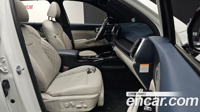 Kia Sorento HEV 1.6 2WD — photo 1 of 38