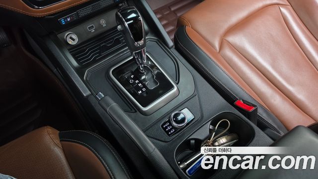 KG_Mobility_Ssangyong Rexton Diesel 2.2 4WD — photo 1 of 34