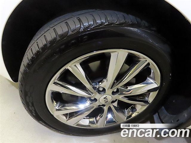 Kia Canival Gasoline 9-Seater Noblesse — photo 1 of 20
