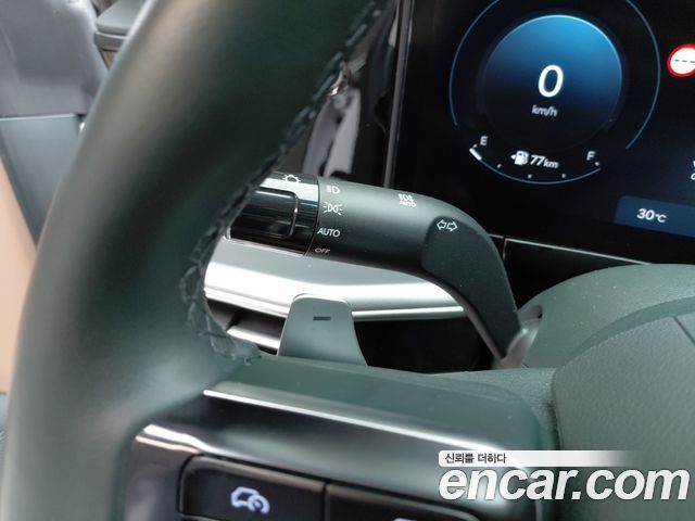 Hyundai Grandeur 2,5 Gasoline 2WD — photo 1 of 32