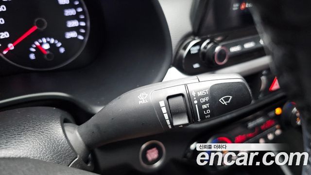 Kia K3 Prestige — photo 1 of 31
