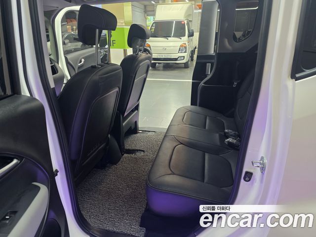 Kia RAY Standard — photo 1 of 20