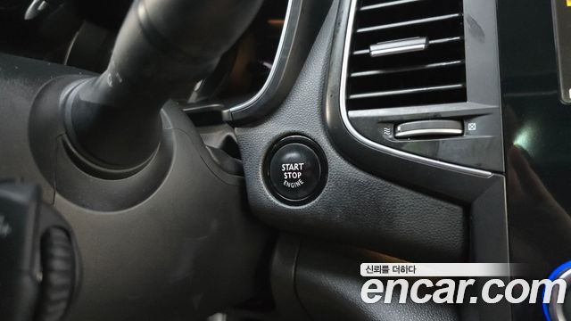 2016 Renault-KoreaSamsung SM6 2.0 GDe LE, photograph 3