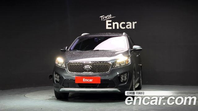 Kia Sorento Diesel 2.2 4WD — photo 1 of 33