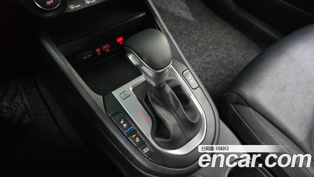 Kia K3 Prestige — photo 1 of 30