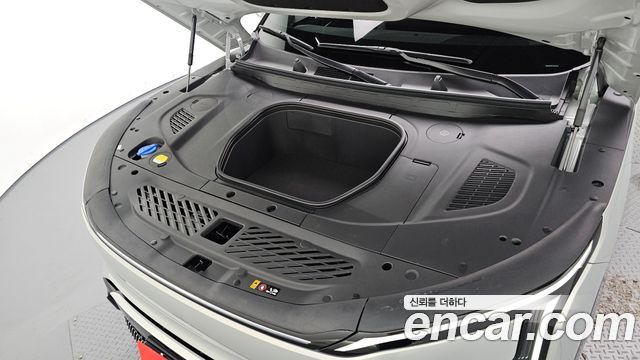 Kia EV5 Long Range 2WD — photo 1 of 32