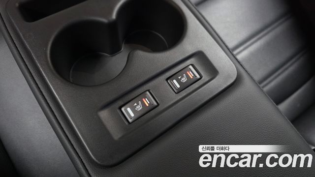 Renault-KoreaSamsung SM6 1.3 TCe LE — photo 1 of 30