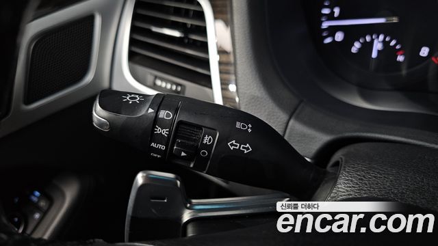 Genesis G80 3.3 GDI — photo 1 of 33