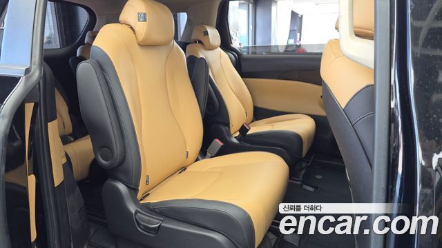 2021 Kia Canival Diesel 9-Seater Prestige, photograph 8