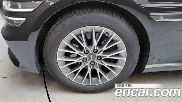 Genesis G80 Gasoline 2.5 Turbo 2WD — photo 1 of 30