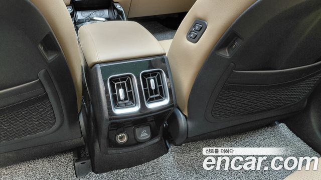 2023 Kia Sorento HEV 1.6 2WD, photograph 2