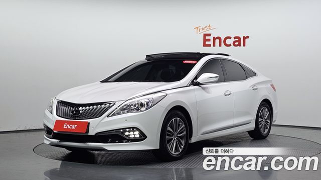 Hyundai Grandeur HG240 Modern — photo 1 of 31