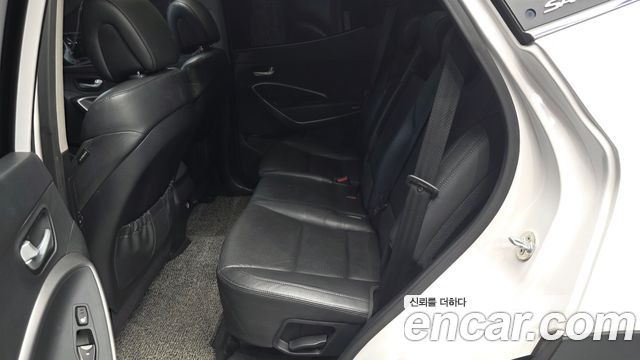 Hyundai Santafe Diesel(e-VGT) 2.2 2WD Exclusive — photo 1 of 30