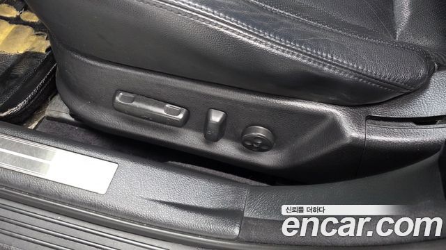Hyundai Genesis BH 330 Luxury — photo 1 of 38