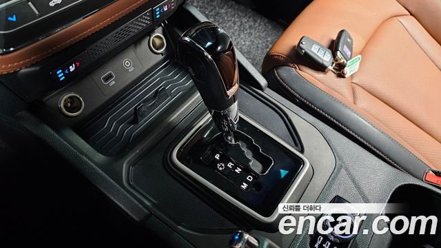 KG_Mobility_Ssangyong Rexton Diesel 2.2 4WD — photo 1 of 20