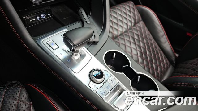 Genesis G70 3.3T Sport AWD — photo 1 of 20