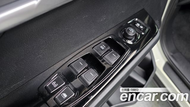 KG_Mobility_Ssangyong Torres Gasoline 1.5 2WD — photo 1 of 20