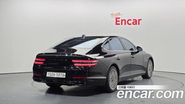 Genesis G80 Diesel 2.2 AWD — photo 1 of 20