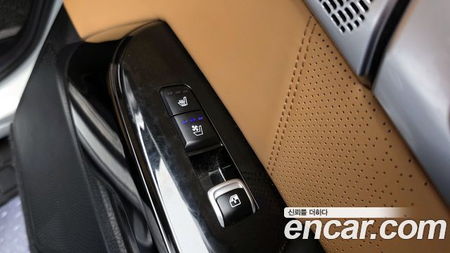 Kia Mohave Diesel 3.0 4WD 6-Seater — photo 1 of 20